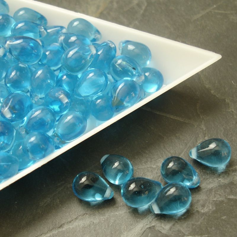 Mačkané korálky kapky 6x9mm - modré - 20 ks