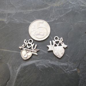 Přívěsek srdce 21x23mm - starostříbrný