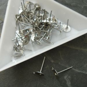 Puzety s ploškou 6mm a očken k zavěšení - nerezová ocel 304 (Stainless Steel) - 10 ks