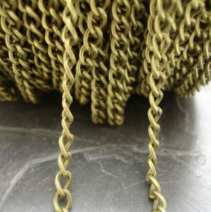 Řetízek twist cca 6x4,4mm - starobronzový - 1 m