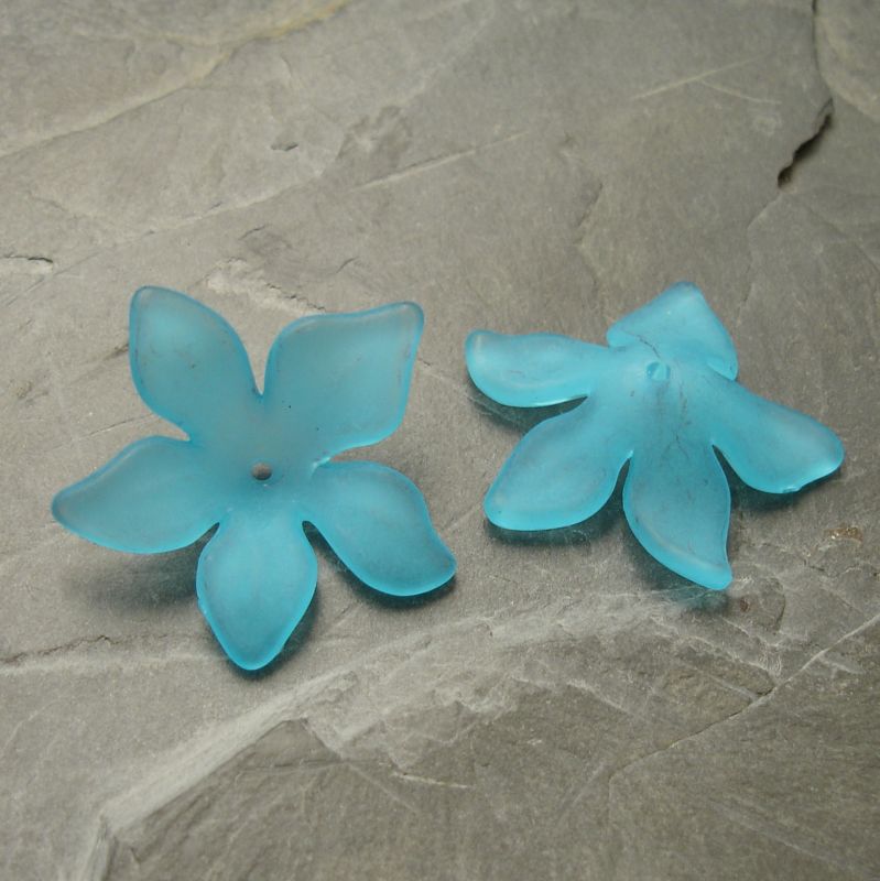 Akrylové kvítky 29mm - azurové - 3 ks