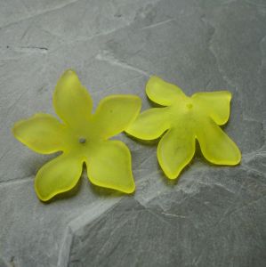 Akrylové kvítky 29mm - žluté - 3 ks