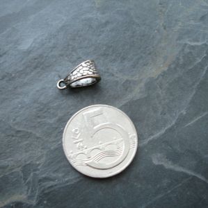 Kovový závěs 14x7mm - starostříbrný