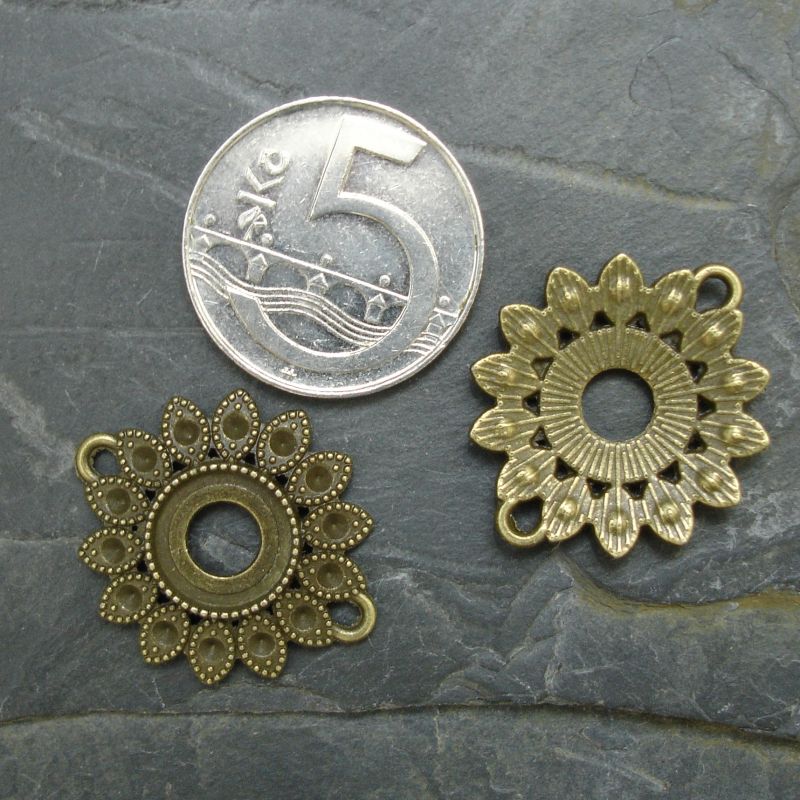 Konektor, mezikus květ 26x23mm - starobronzový
