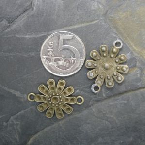 Konektor, mezikus květ 29x21mm - starobronzový
