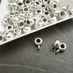 Kovový závěs 5,8x4,5mm - starostříbrný  | 1 ks, 10 ks, 100 ks