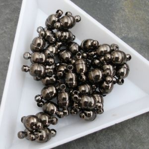 Magnetické zapínání oválné cca 11x5mm - gunmetal - 1 ks