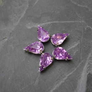 Našívací akrylové kamínky 10x6mm v kotlíku - fialové 