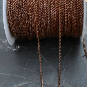 Řetízek twist cca 2,5x1,6mm - staroměděný - 1 m