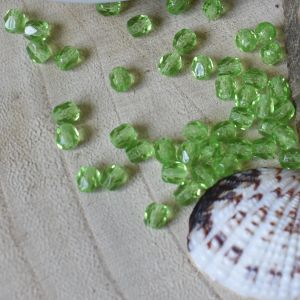 Broušené korálky 4 mm - zelené
